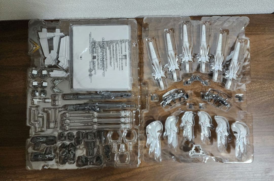 L COMPOSITE ウイングガンダムスノーホワイトプレリュード　初版