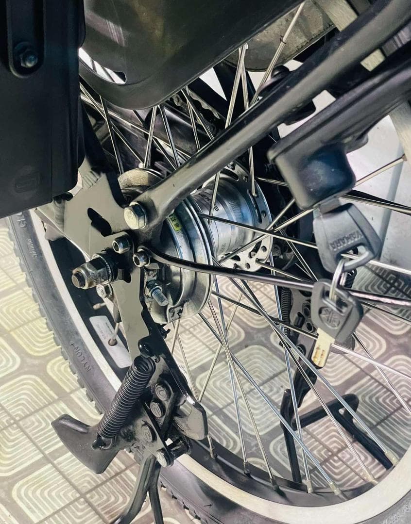 【YAMAHA】20インチ子供のせ電動アシスト自転車　パスキス3040