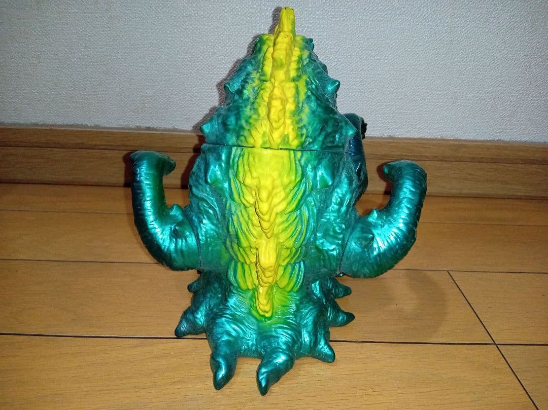 ビオランテ　M1号 ソフビ