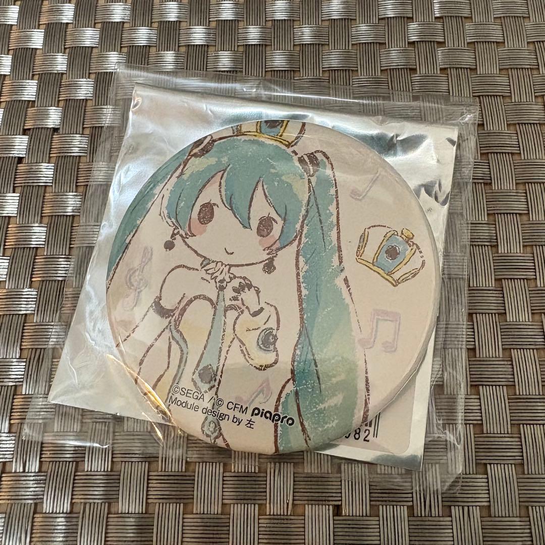 「初音ミク -Project DIVA-」 グラフアート缶バッジ/10周年展