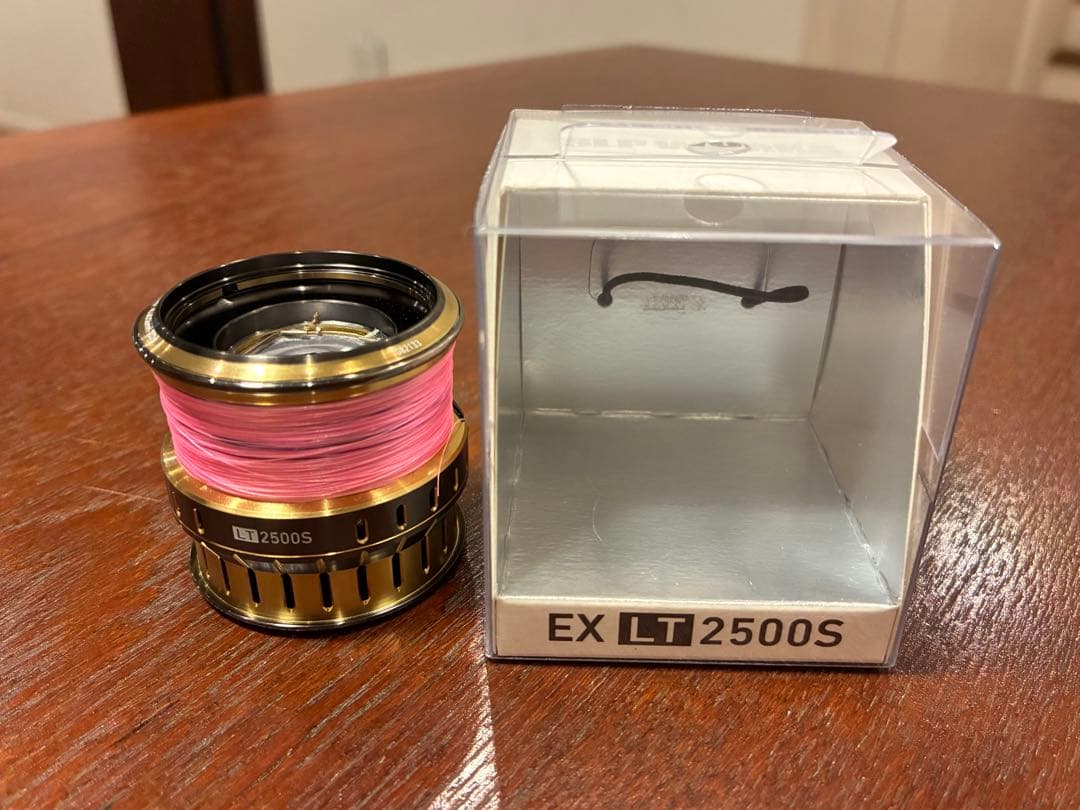 DAIWA ダイワSLP WORKS EX LT2500S スプール