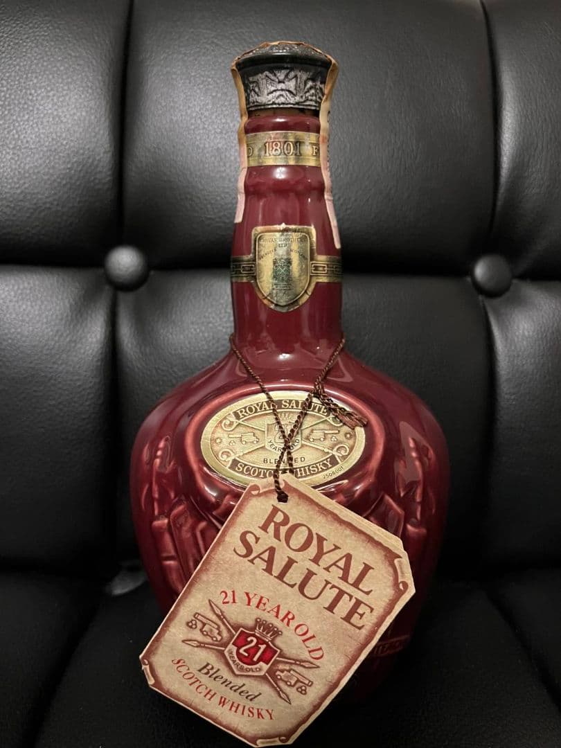 ★未開封★ ロイヤルサルート21年 赤  SALUTE 古酒 1本