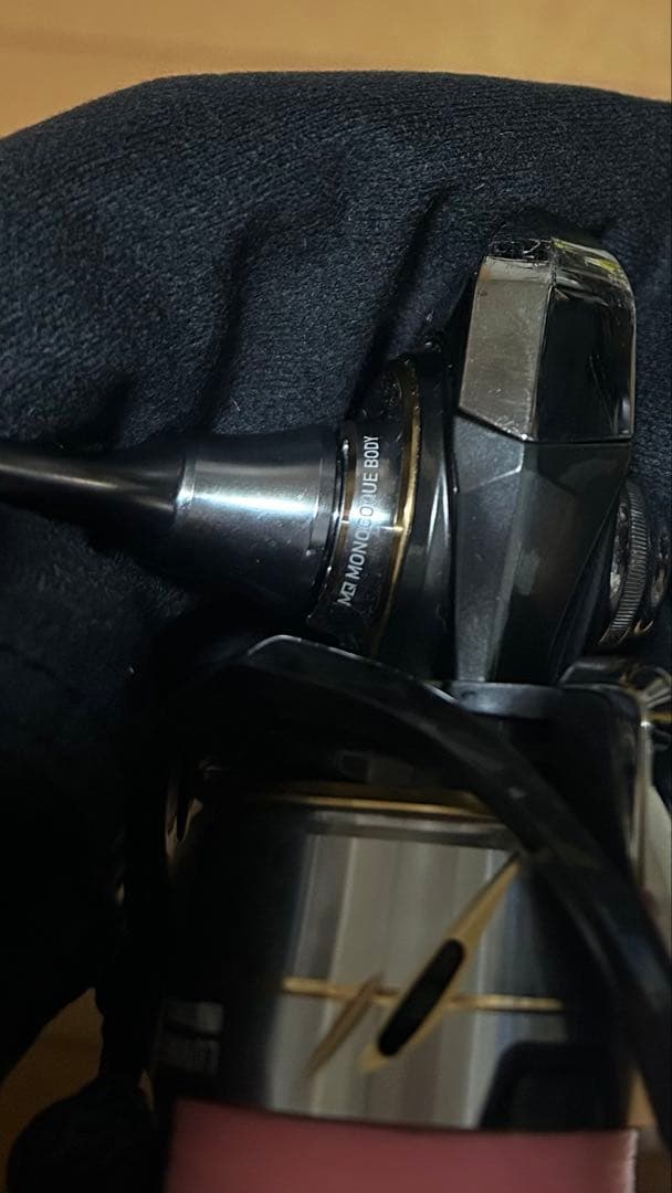 リール LUVIAS FC LT2000S-XH