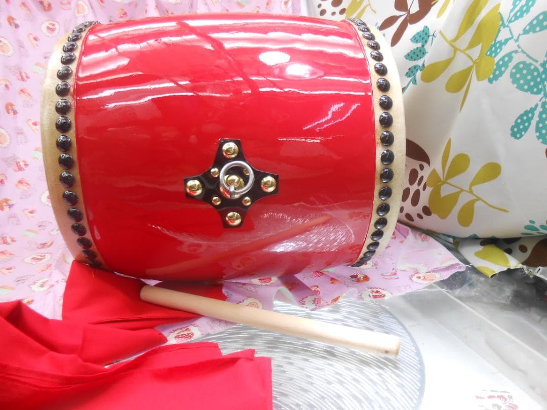 新品未使用(送料無料)21.500円　大太鼓30cm サージ/モス布　撥付き