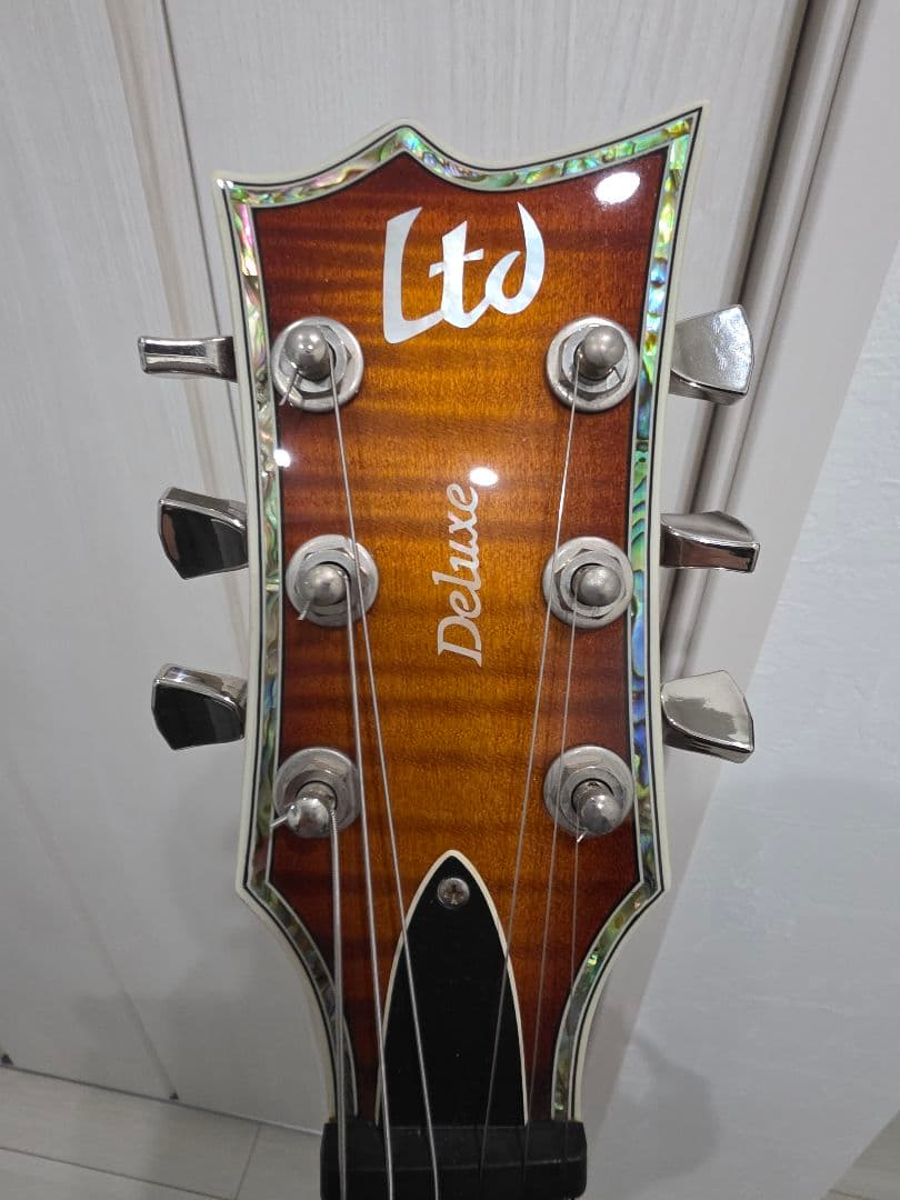 ベース LTD EC-1000 Deluxe