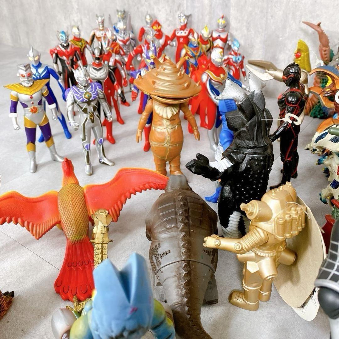 Y336 ウルトラマン & ウルトラ怪獣 シリーズ ソフビ 46体 大量 希少