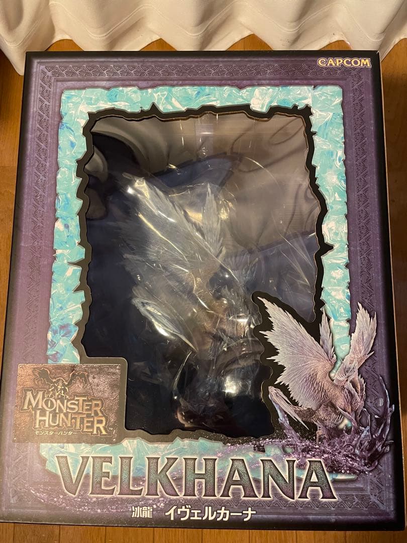 CFB クリエイターズモデル 冰龍イヴェルカーナ フィギュア