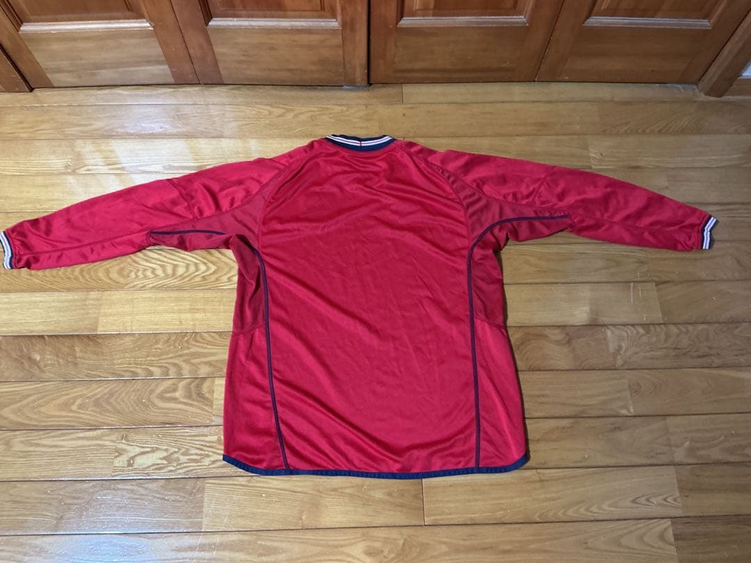 ★★イングランドサッカー長袖シャツ★★