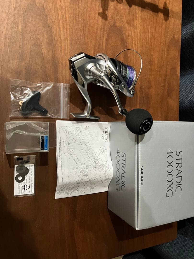23ストラディック 4000XG カスタム　新品同様　シマノ　スピニング