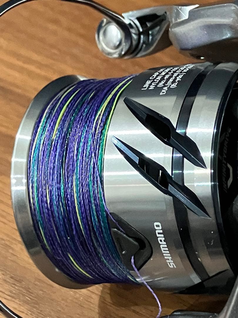 23ストラディック 4000XG カスタム　新品同様　シマノ　スピニング