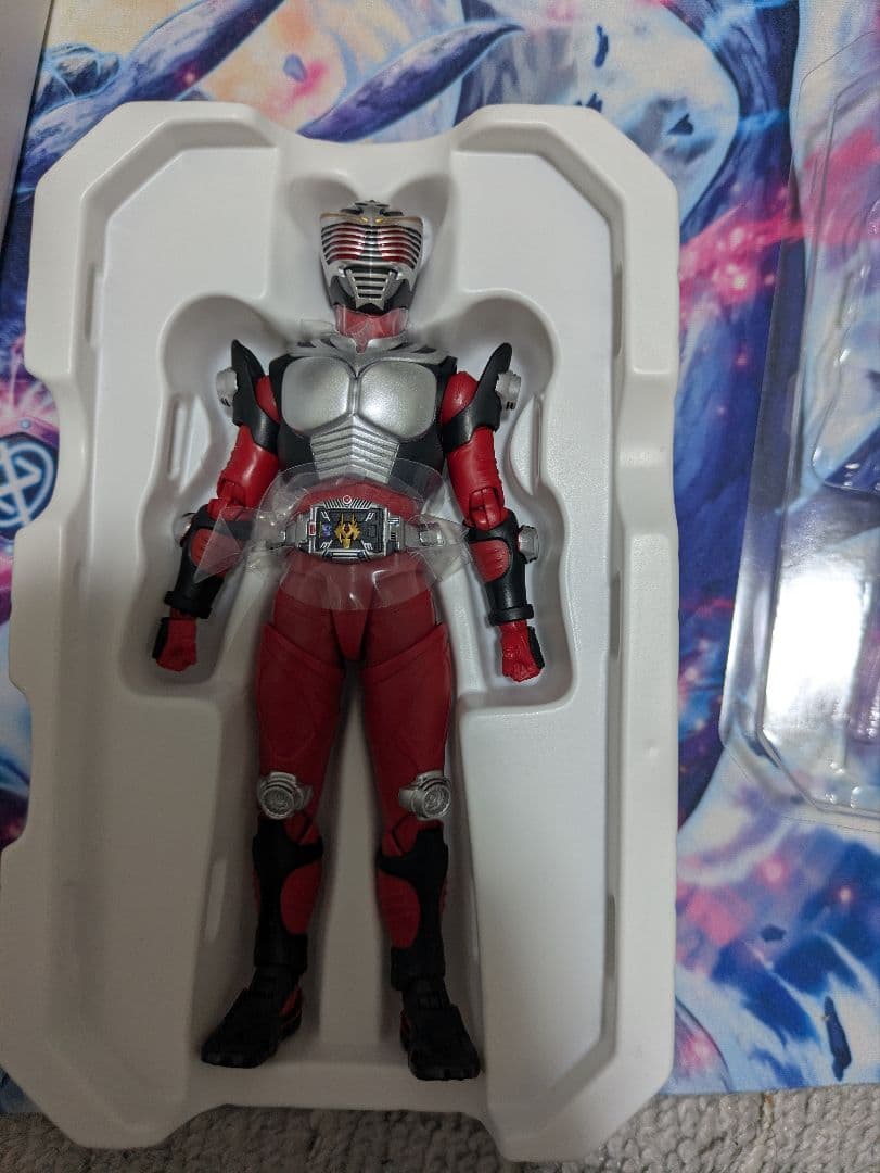 真骨彫 仮面ライダー龍騎