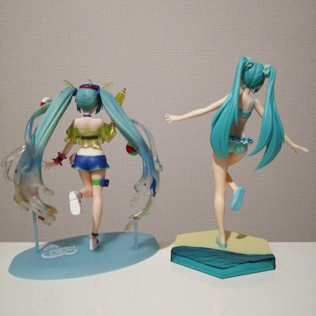 初音ミク フィギュア 8点セット ボカロ 水着 バニー サンタ 制服 ドレス