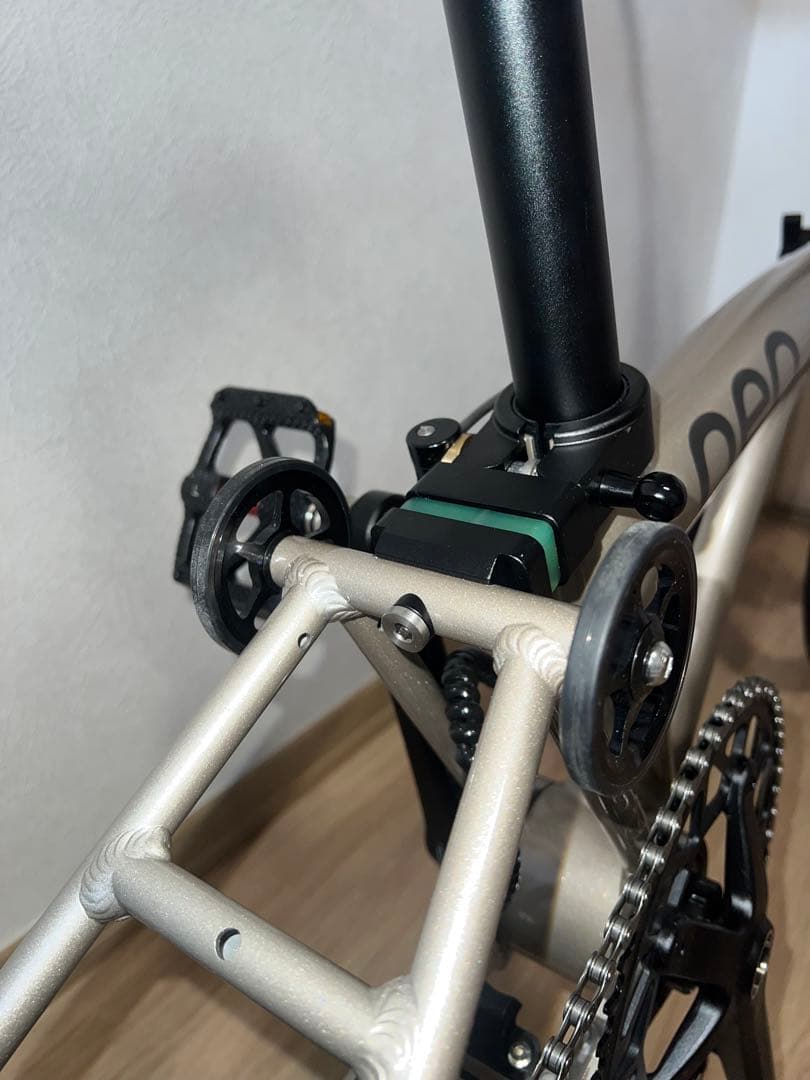 超軽量アルミ合金 競速 Brompton同系 16インチ 折りたたみ自転車