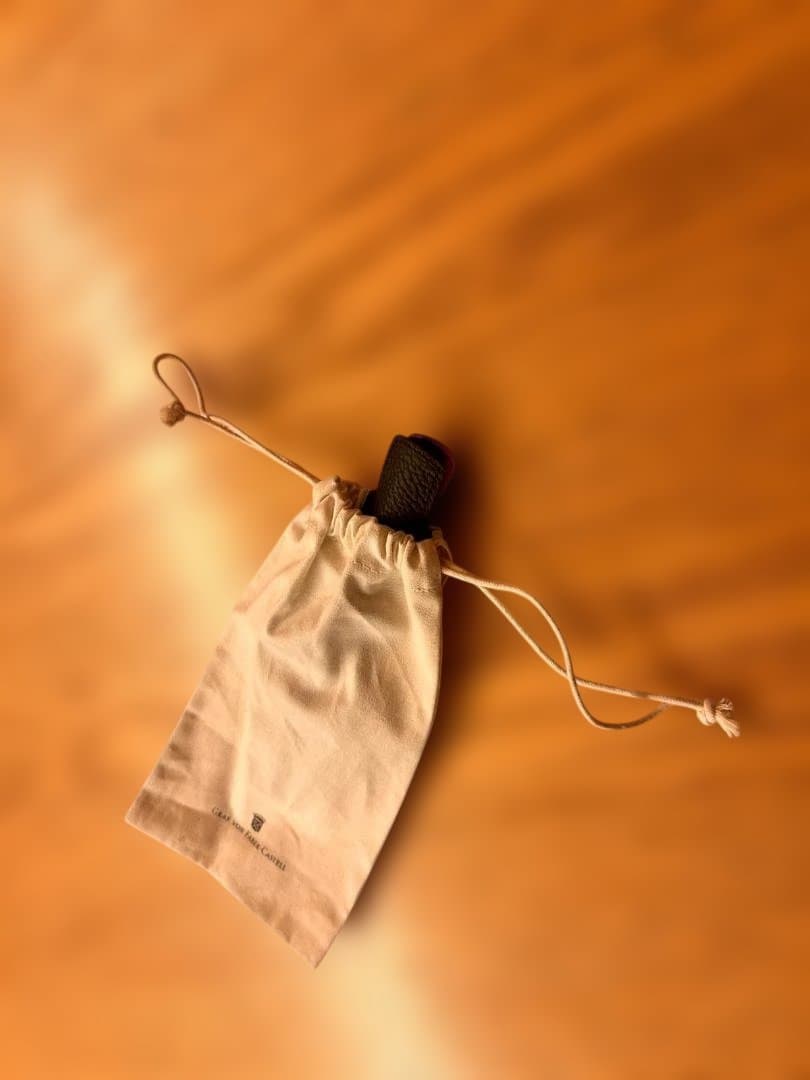 Graf von Faber castell 黒 レザー ペンケース