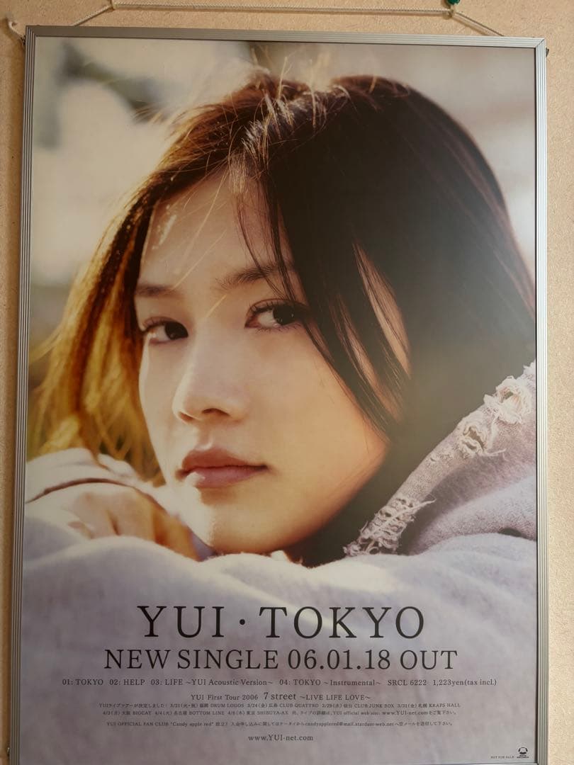 YUI TOKYO 販促ポスター