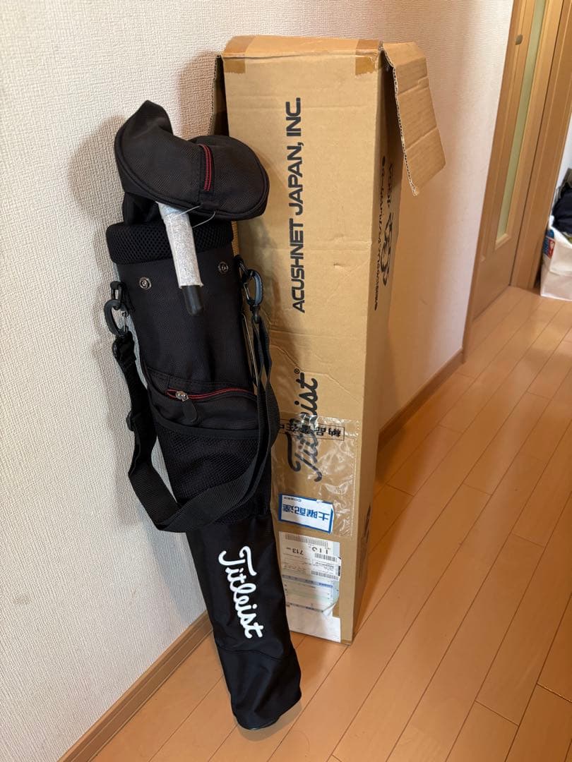 Titleist タイトリストセルフスタンドキャリー　ゴルフバッグ黒赤