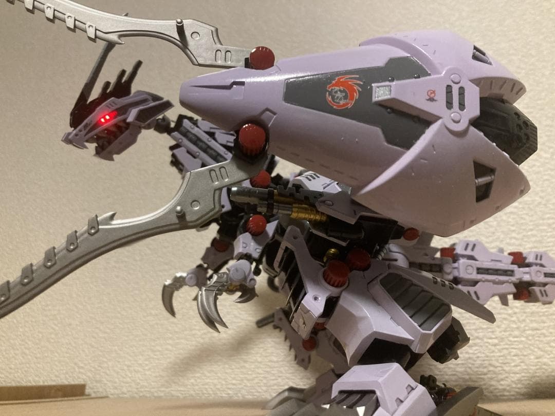 ゾイド ジェノブレイカー バーサークフューラーカラー 塗装仕上品 説明欄必読