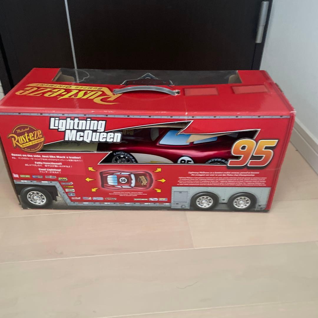 ラジコンカー　カーズライトニングマックィーン