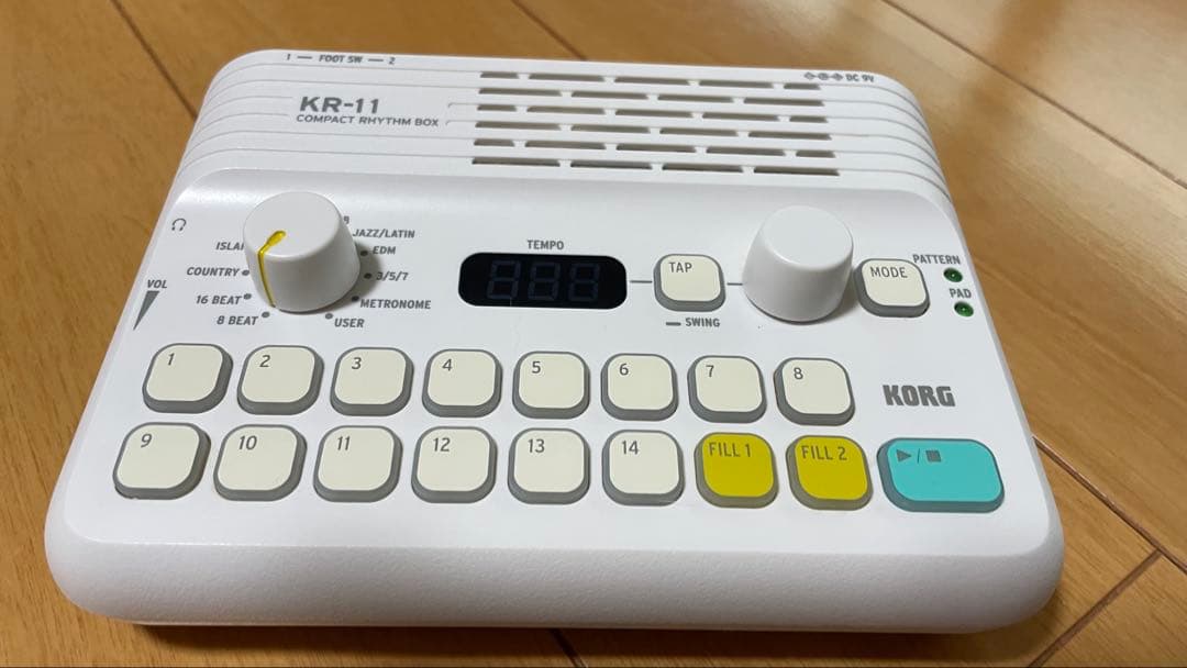 KORG KR-11 リズムマシン
