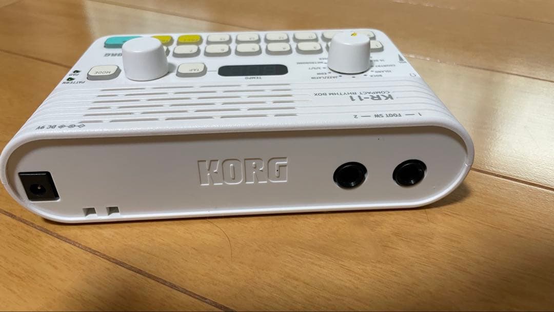 KORG KR-11 リズムマシン