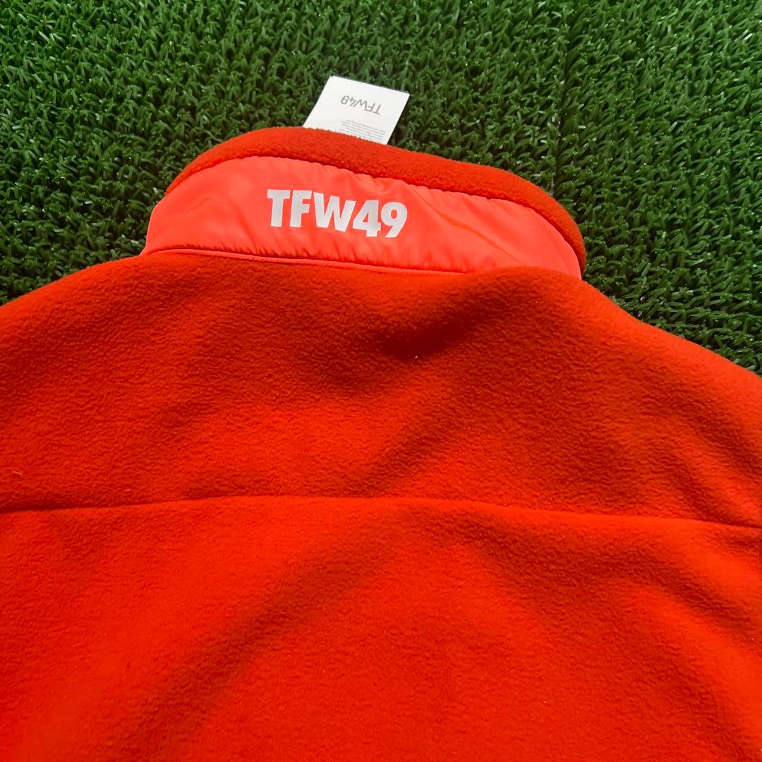 TFWベストZIPオレンジ