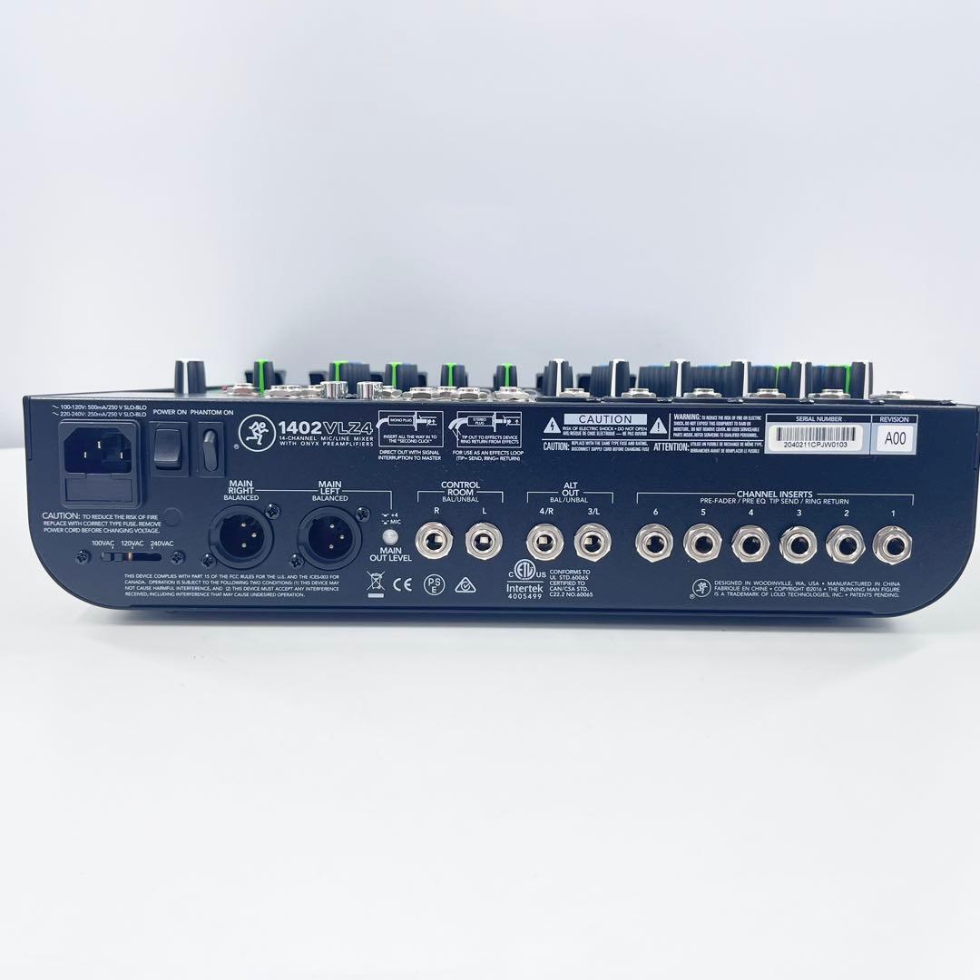 美品 MACKIE 1402VLZ4 アナログミキサー 12ch ケース付