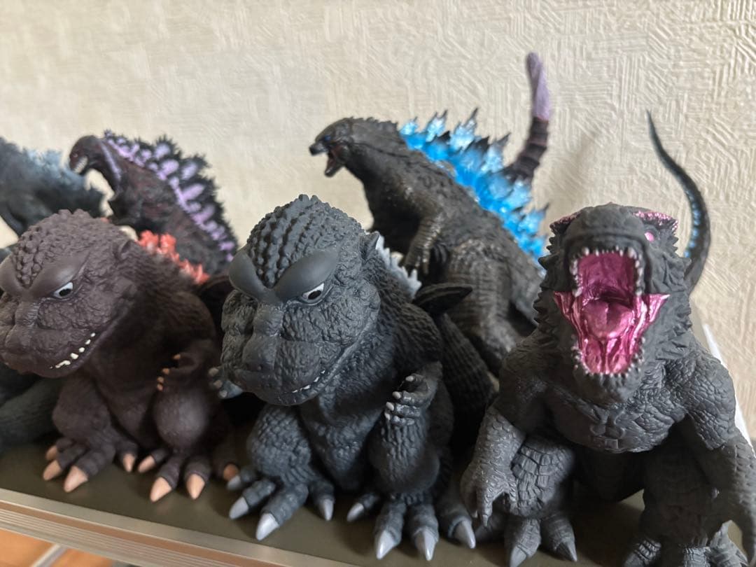 ゴジラフィギュア 8体セット　おまけ付き