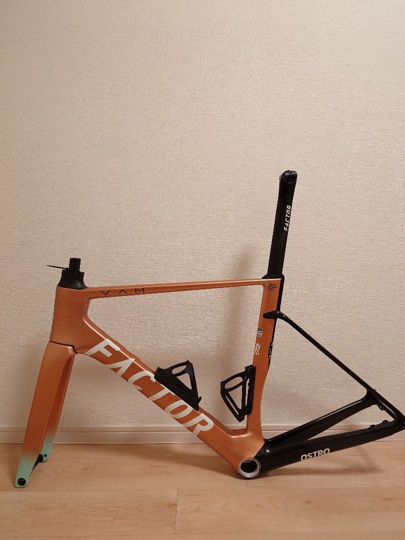 FACTOR OSTRO VAM 2.0 David Millar 54サイズ