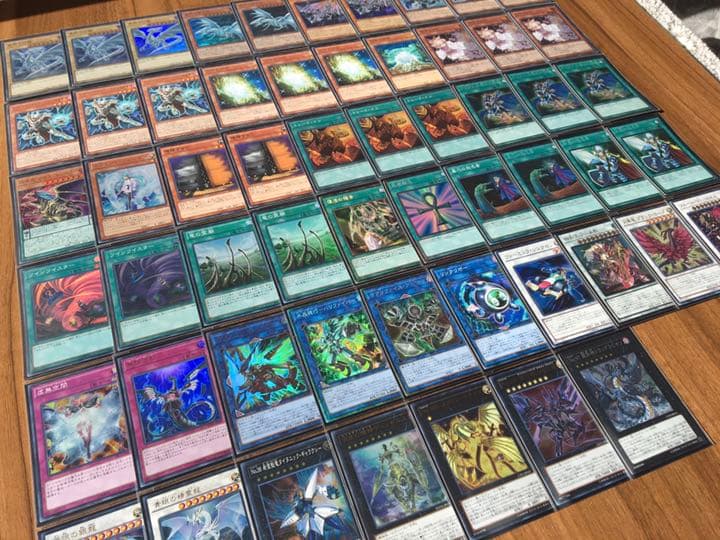 遊戯王 純構築 公式大会優勝青眼デッキ メイン42枚+EX15枚 ブルーアイズ