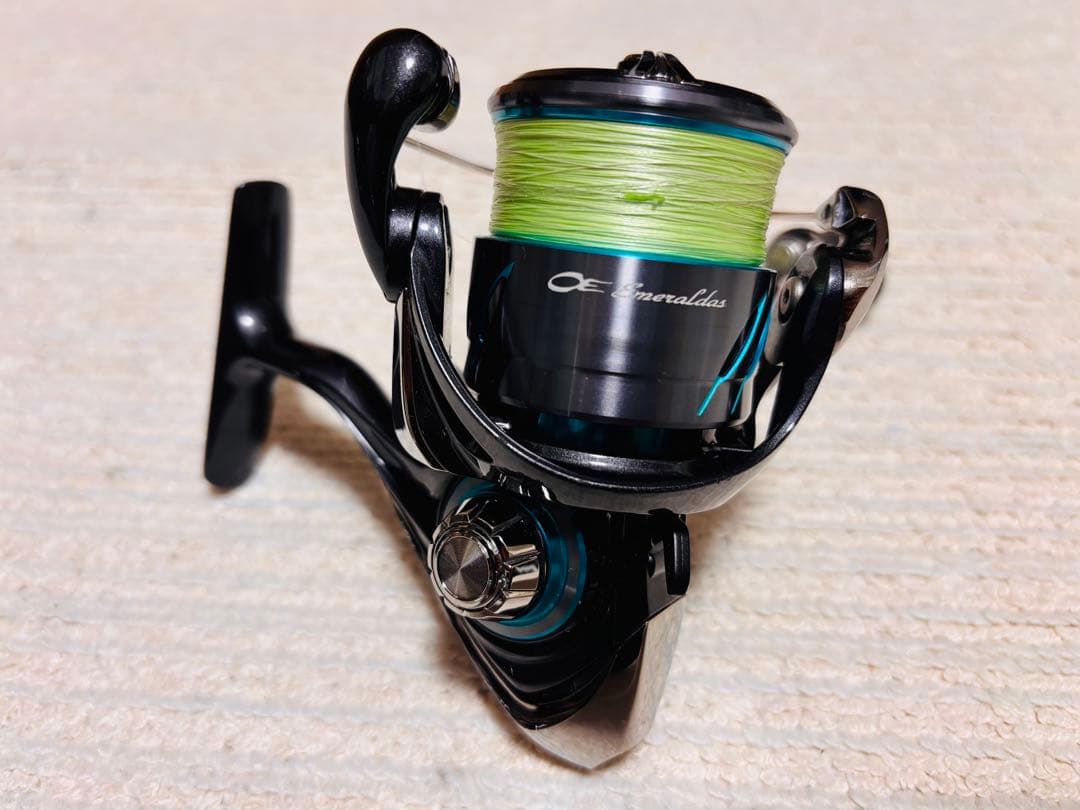 ダイワ 24 エメラルダスX LT2500 スピニングリール