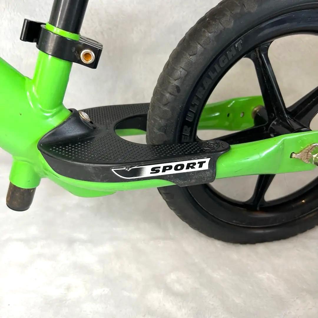 ストライダー　スポーツ　STRIDER SPORTS 黄緑　グリーン　12インチ