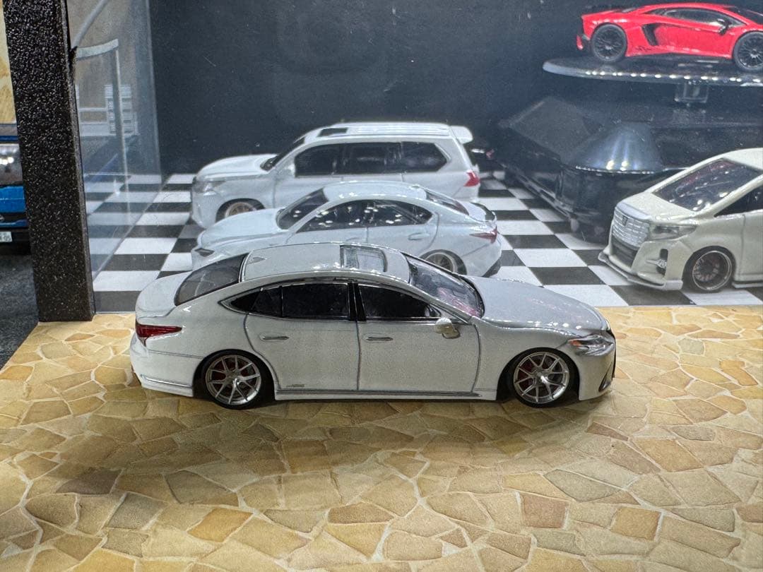 1/64改造ミニカー LS500