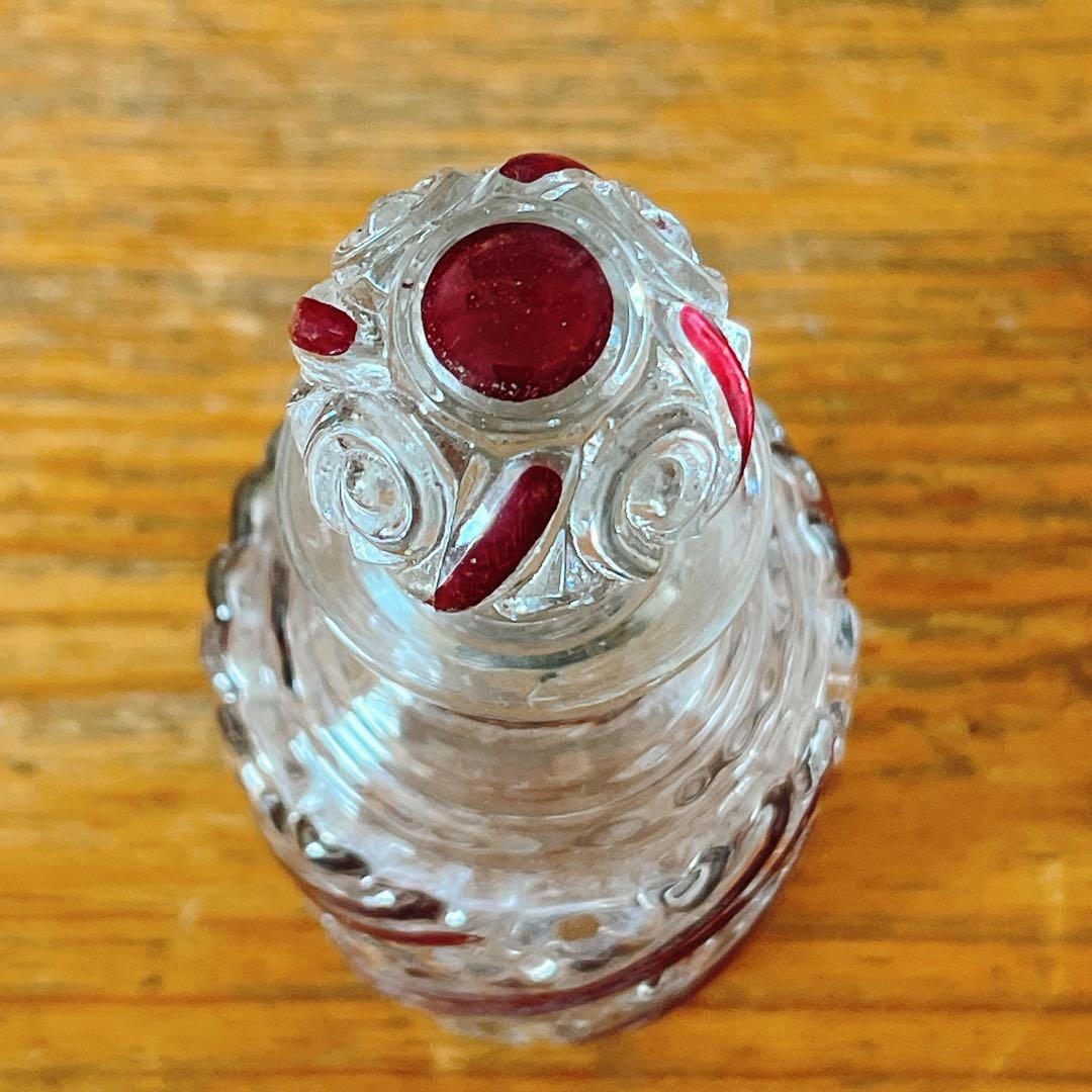 ポルティユー　ガラスのパフュームボトル