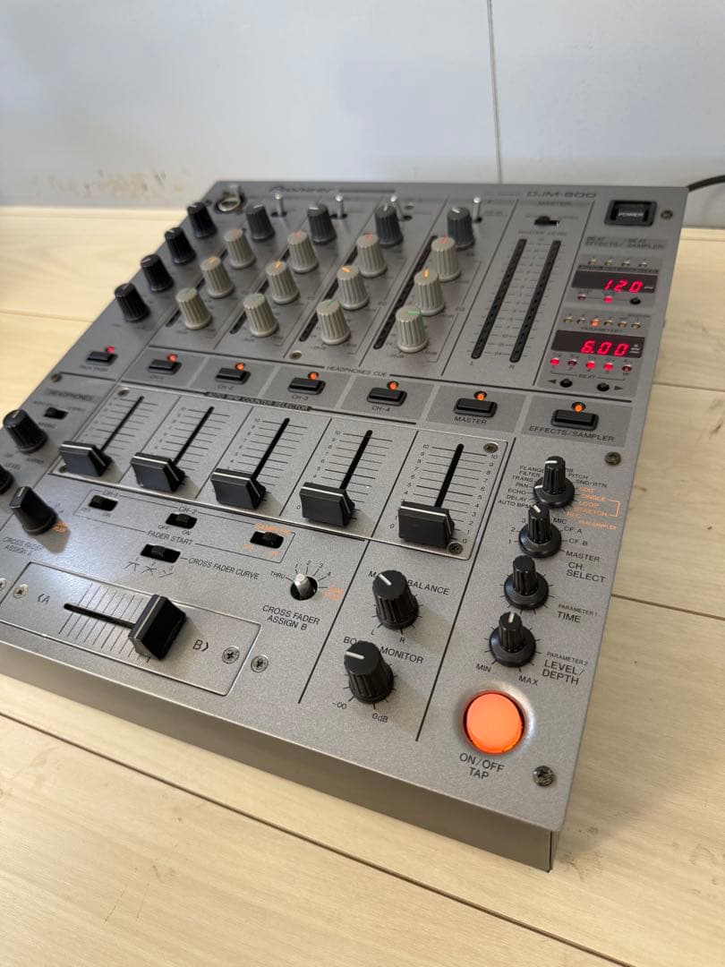 【美品】Pioneer DJM-600 DJミキサー