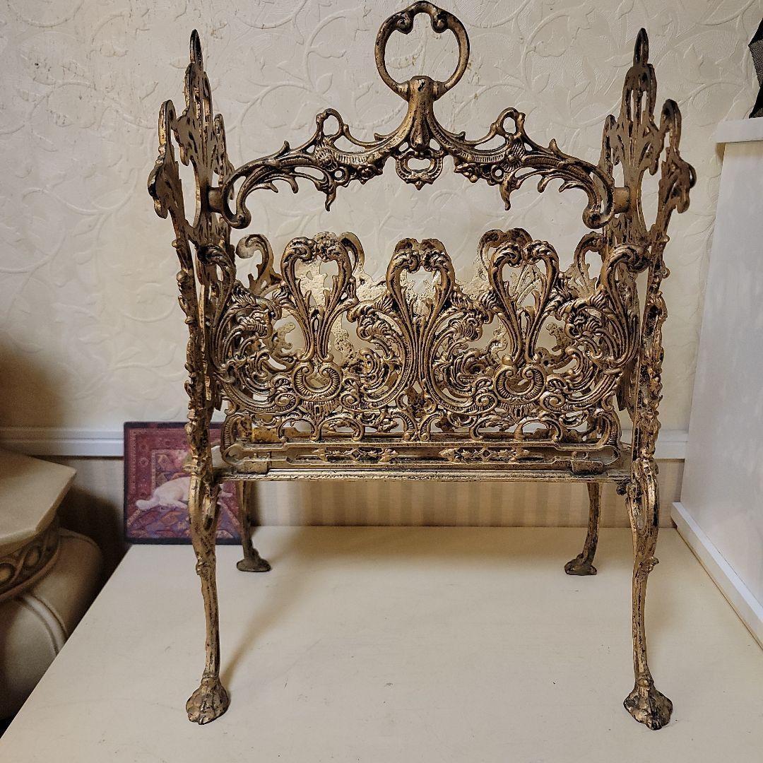 ヴィクトリアンスタイル 　マガジンラック　物入れ　アンティーク仕上げヴィンテージ