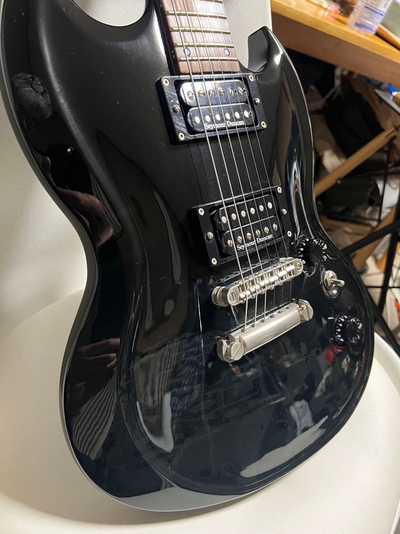 EDWARDS E-K-130VP 黒　セール❗️