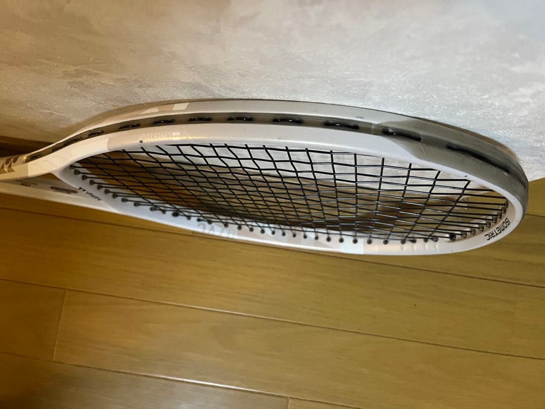 日比野菜緒サイン付き⭐︎硬式テニスラケット ヨネックスVCORE98