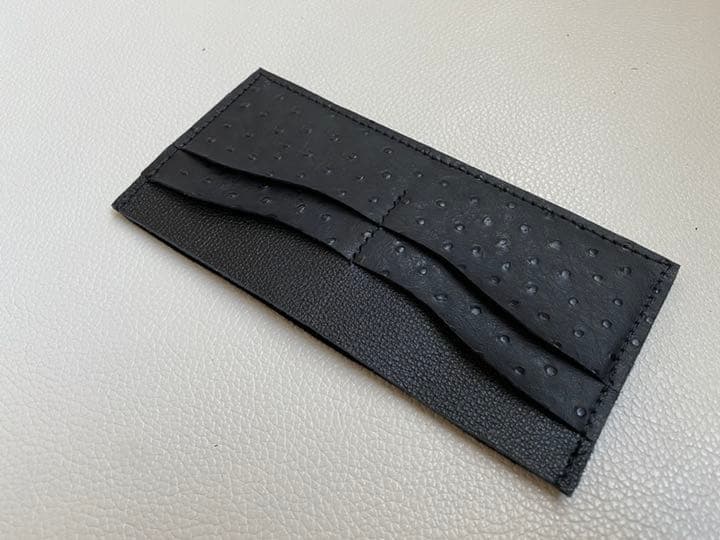 ＊現品サービス価格＊本革　カードケース　オーストリッチ