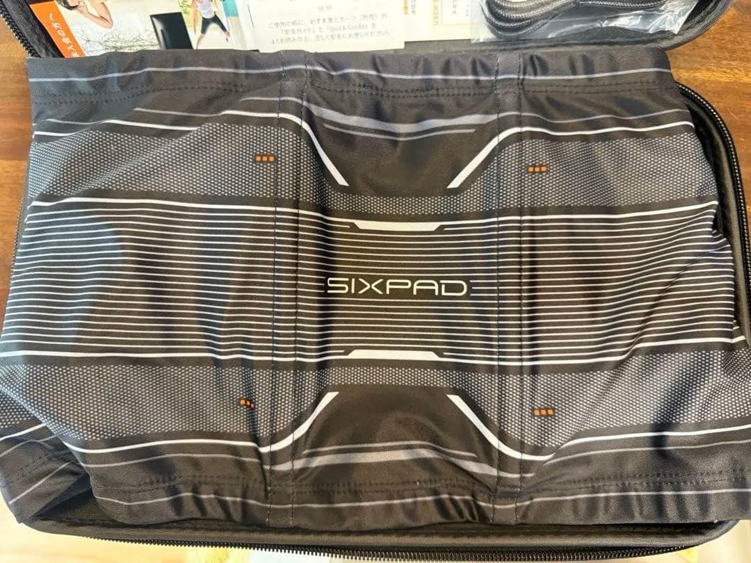 ★ねこねこ様★　SIXPAD パワースーツ コアベルト Mサイズ メンズ