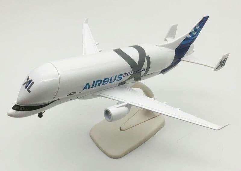 希少 迫力満点 Airbus BELUGA 1/400 モデルプレーン飛行機