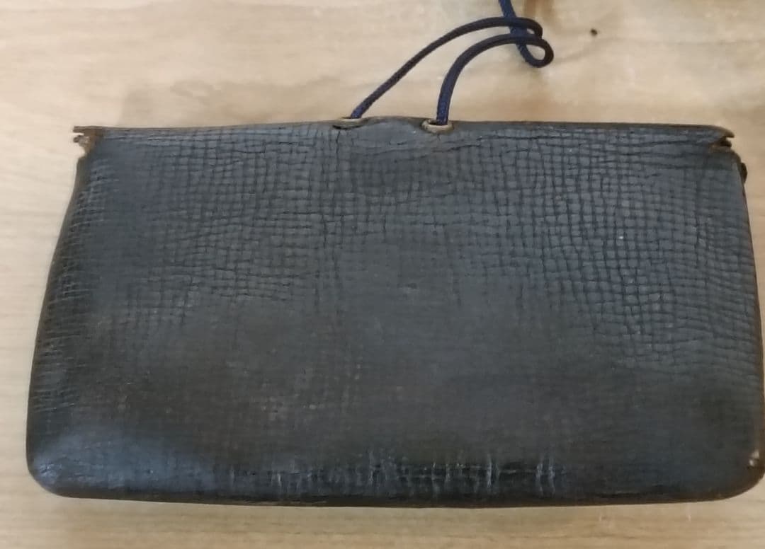 【提物①】煙管 煙草入れ かます 煙草入れ 蜻蛉玉 骨董 喫煙具 時代物