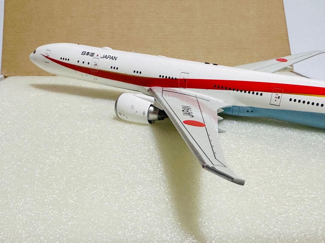 INFLIGHT 1/200 B777-300ER 政府専用機 航空自衛隊