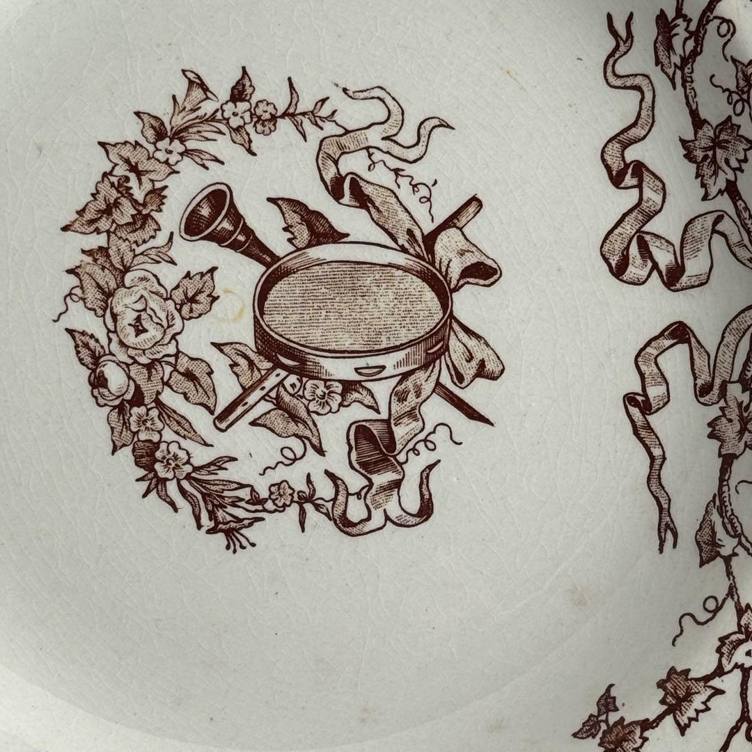 フランスアンティーク　ショワジールロワ　ルイ16世