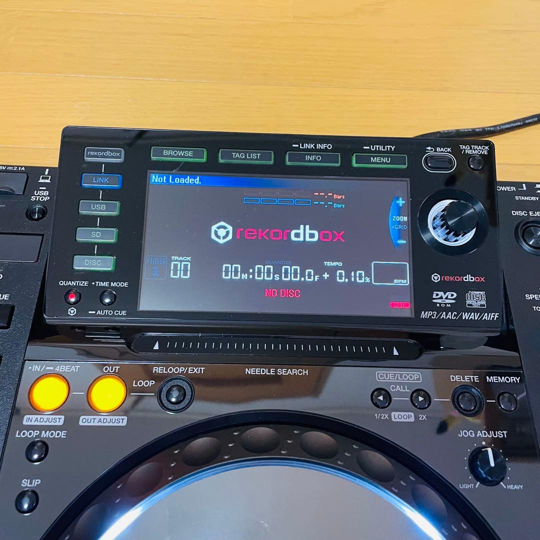 Pioneer CDJ-2000nexus (デッキセーバー付き)