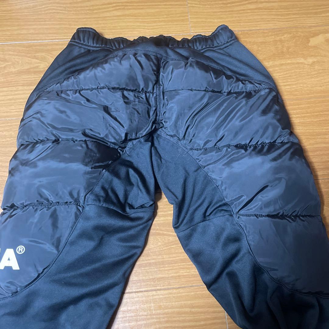 ATHLETA(アスレタ) 中綿トレーニングパンツ ブラック S 女子使用