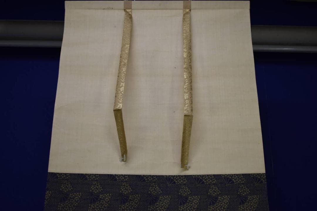 真作/高久隆古/桜下美人画/絹表装/布袋屋掛軸HH-659