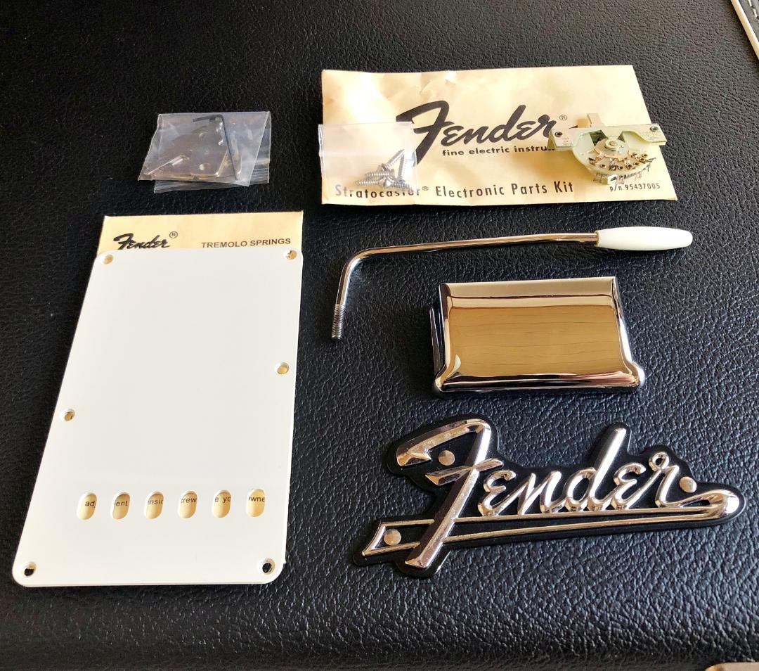 限定 Fender New American Vintage 65