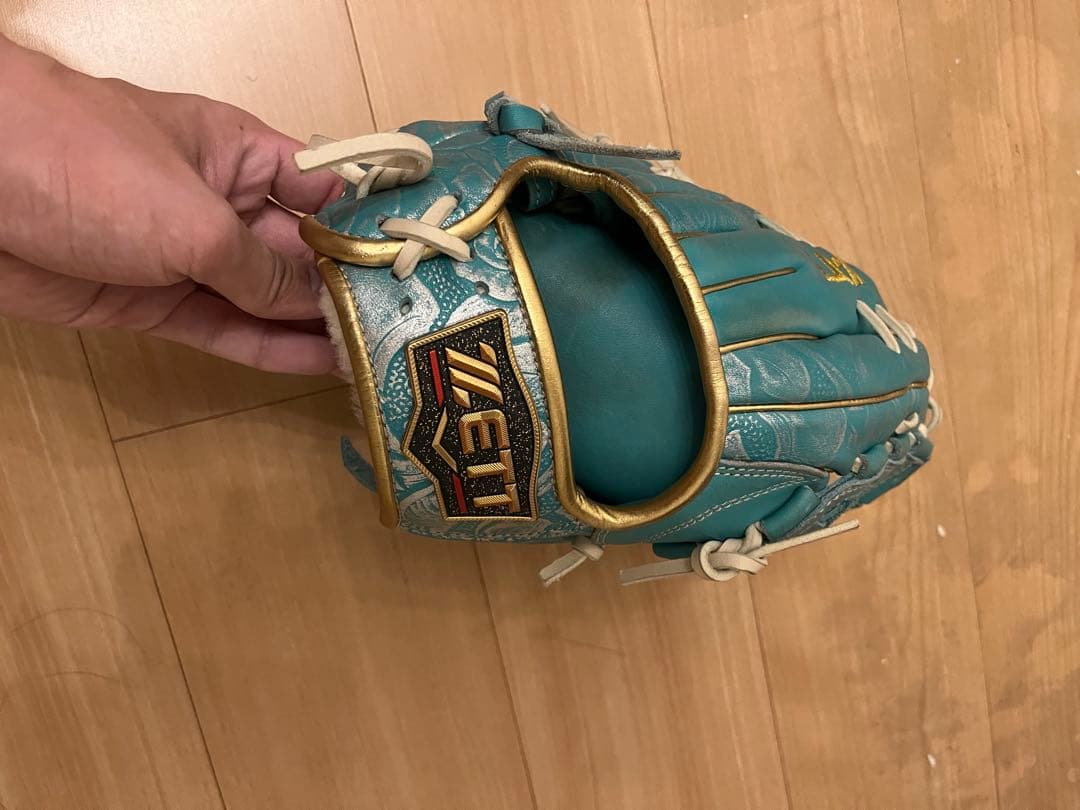 ZETT 青緑色 源田選手モデル　グローブ