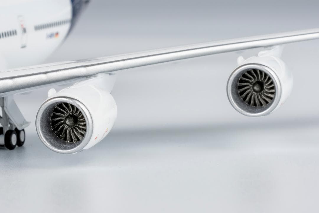 ルフトハンザ 747-8 D-ABYA 1/400