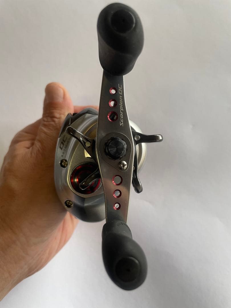 ⭐️再々値下げ　美品　シマノSHIMANO 11スコーピオンDC 右巻き